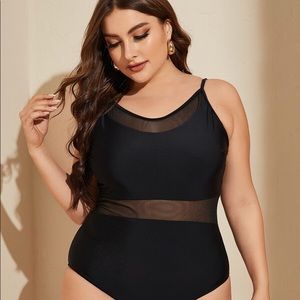 Curvy Gal Mesh one-piece Swimsuit
